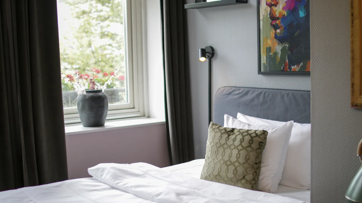 Solo Retreat Room